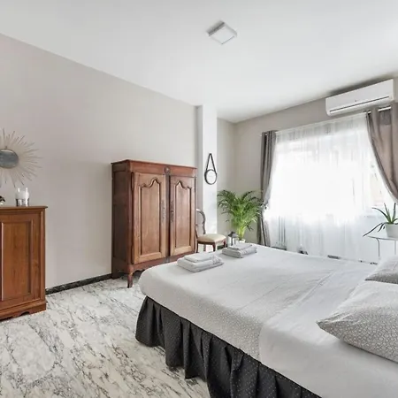 Regina Luxury Flat * Rome