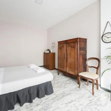 Regina Luxury Flat